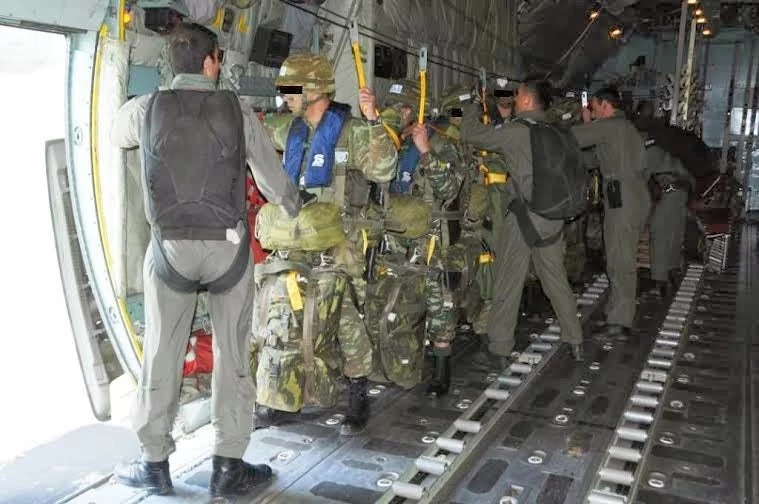 ΕΚΤΑΚΤΟ – Στρατιώτης της 1ης ΜΑΛ άνοιξε πυρ με Μ4 – Tι απάντησε στην ΕΛ.ΑΣ – Σοβαρό περιστατικό σε μονάδα ειδικών επιχειρήσεων…